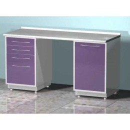 AR-L02 - стол лабораторный двухтумбовый (тумба с четырьмя выдвижными ящиками, тумба с распашной металлической дверью, между тумбами рабочая поверхность), на столешнице стекло