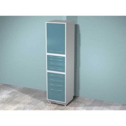 AR-77 - шкаф с двумя распашными металлическими дверями, четырьмя металлическими полками и четырьмя выдвижными ящиками