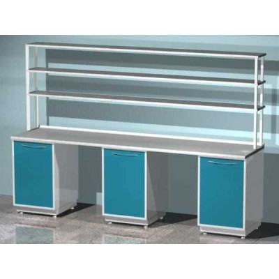AR-L21N - стол лабораторный со стеллажом трехтумбовый (три тумбы с распашными металлическими дверями), на столешнице стекло AR-L21N - стол лабораторный со стеллажом трехтумбовый (три тумбы с распашными металлическими дверями), на столешнице стекло