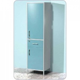 AR-X61 - шкаф с двумя распашными металлическими дверями с замком, тремя металлическими полками, одним выдвижным ящиком с замком