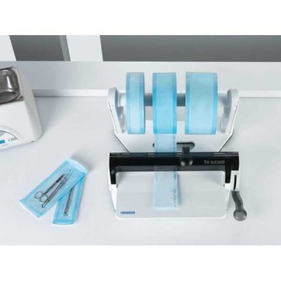 Euronda 200/240 SHU - устройство для запечатывания пакетов с 2-мя держателями рулонов, ширина рулона 310 мм, ширина шва 12 мм Euronda 200/240 SHU - устройство для запечатывания пакетов с 2-мя держателями рулонов, ширина рулона 310 мм, ширина шва 12 мм