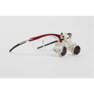 GL6 Sport 3.5 - бинокулярные лупы системы Flip-up на спортивной оправе, увеличение 3.5x GL6 Sport 3.5 - бинокулярные лупы системы Flip-up на спортивной оправе, увеличение 3.5x