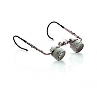 Heine C 2.3x - ультралегкие миниатюрные бинокулярные лупы на оправе, в транспортном кейсе Heine C 2.3x - ультралегкие миниатюрные бинокулярные лупы на оправе, в транспортном кейсе