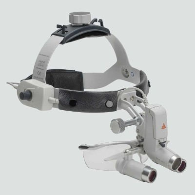 Heine ML4 LED HRP 6x - налобный светодиодный осветитель ML4 LED в комплекте с бинокулярными лупами HRP 6x и защитным щитком S-Guard Heine ML4 LED HRP 6x - налобный светодиодный осветитель ML4 LED в комплекте с бинокулярными лупами HRP 6x и защитным щитком S-Guard