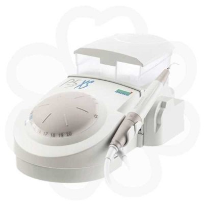 P5 NEWTRON XS - ультразвуковой скалер без оптики с насадками P5 NEWTRON XS - ультразвуковой скалер без оптики с насадками