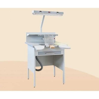 СРТВ -стол вспомогательный (зуботехнический) полной комплектации с В. У. и регулятором 750мм СРТВ -стол вспомогательный (зуботехнический) полной комплектации с В. У. и регулятором 750мм