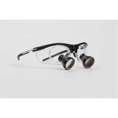 TTL1 Sport 3.5 - индивидуальные бинокулярные лупы на спортивной оправе, увеличение 3.5x TTL1 Sport 3.5 - индивидуальные бинокулярные лупы на спортивной оправе, увеличение 3.5x