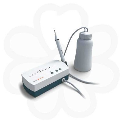 UDS-L - автономный ультразвуковой скалер, в комплекте 6 насадок (G1x2, G2, G4, P1, E1) UDS-L - автономный ультразвуковой скалер, в комплекте 6 насадок (G1x2, G2, G4, P1, E1)