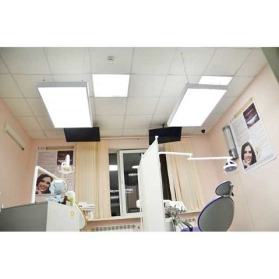 ДентЛайт - бестеневой LED светильник для клиники ДентЛайт - бестеневой LED светильник для клиники