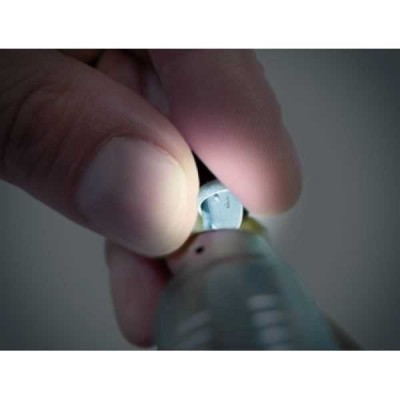 PRESTO AQUA LUX - не требующий смазки турбинный наконечник с подачей воды и оптикой LED PRESTO AQUA LUX - не требующий смазки турбинный наконечник с подачей воды и оптикой LED