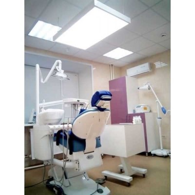 ДентЛайт Эко - бестеневой LED светильник для клиники ДентЛайт Эко - бестеневой LED светильник для клиники