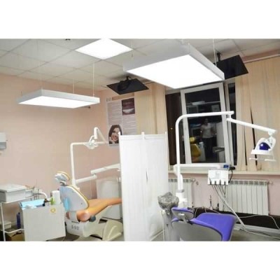 ДентЛайт Эко - бестеневой LED светильник для клиники ДентЛайт Эко - бестеневой LED светильник для клиники