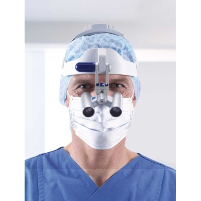 EyeMag Pro S - бинокулярные лупы на шлеме, увеличение 3.2-5x EyeMag Pro S - бинокулярные лупы на шлеме, увеличение 3.2-5x